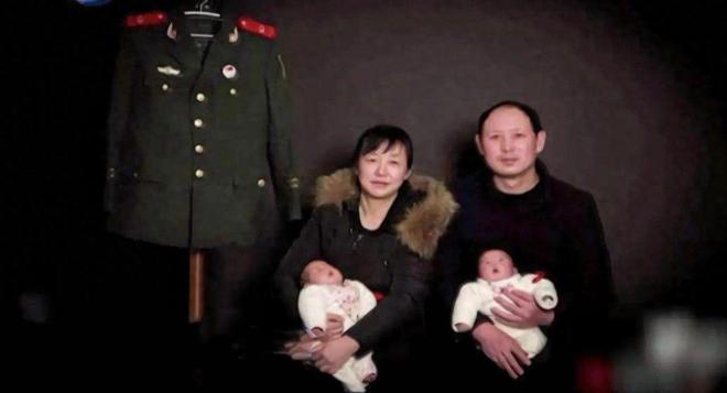 47岁母亲4次试管诞龙凤胎含泪照全家福凯发k8一触即发儿子在天津爆炸中牺牲(图9)