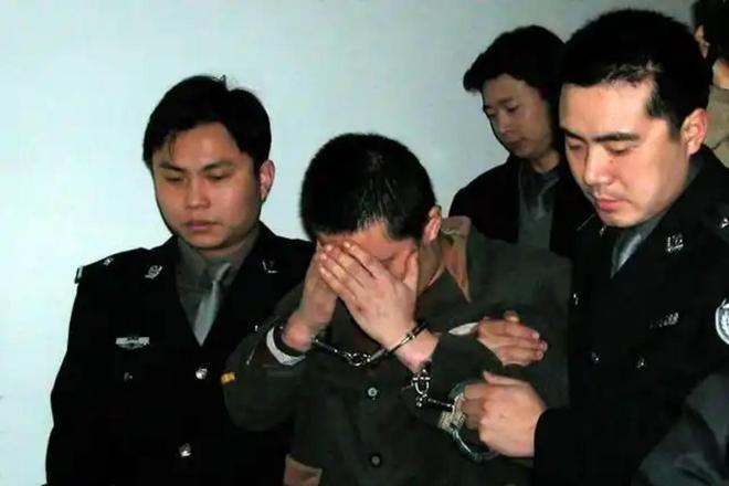 5年周口市“9·6”系列杀害女性案侦破始末凯发K8旗舰店APP女服务员被人悬尸199(图3)
